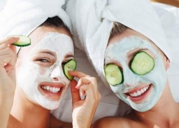 Домашни маски за лице – предимства и недостатъци