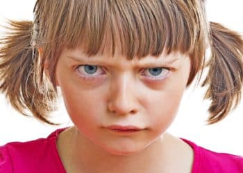 Как да управлявате агресивното поведение на детето?