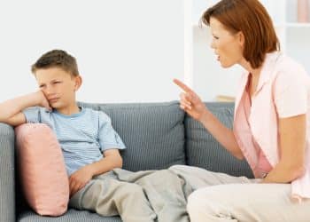 Кои са основните причини за конфликти между децата и родителите?