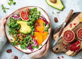 Как правилно да комбинирате диета и фитнес, докато отслабвате