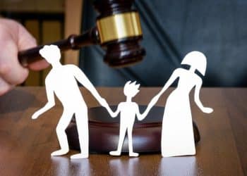 Родителите се карат след развода – така ли трябва да бъде?