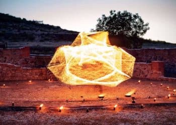 Уникален светлинен спектакъл ще зарадва жителите на три български града