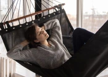 Трябва ли да се борите с мързела?