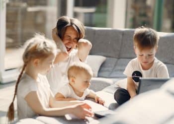 Какво е родителски стерс и как да го преодолеете?