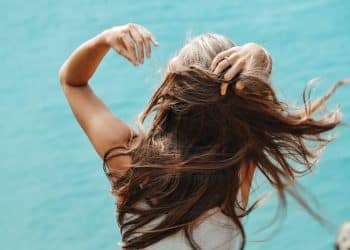 6 съвета за грижа за косата през лятото